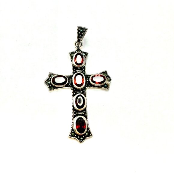 Garnet and Marcasite set in a Cross Pendant Sterling Silver Stamped 925 - Picture 1 of 4